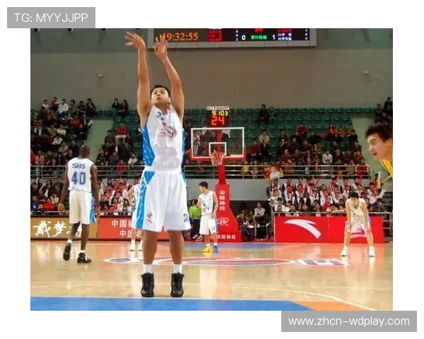 梅森与诺克斯轻量级对决成利雅得压轴，空缺金腰带吸引新秀争夺